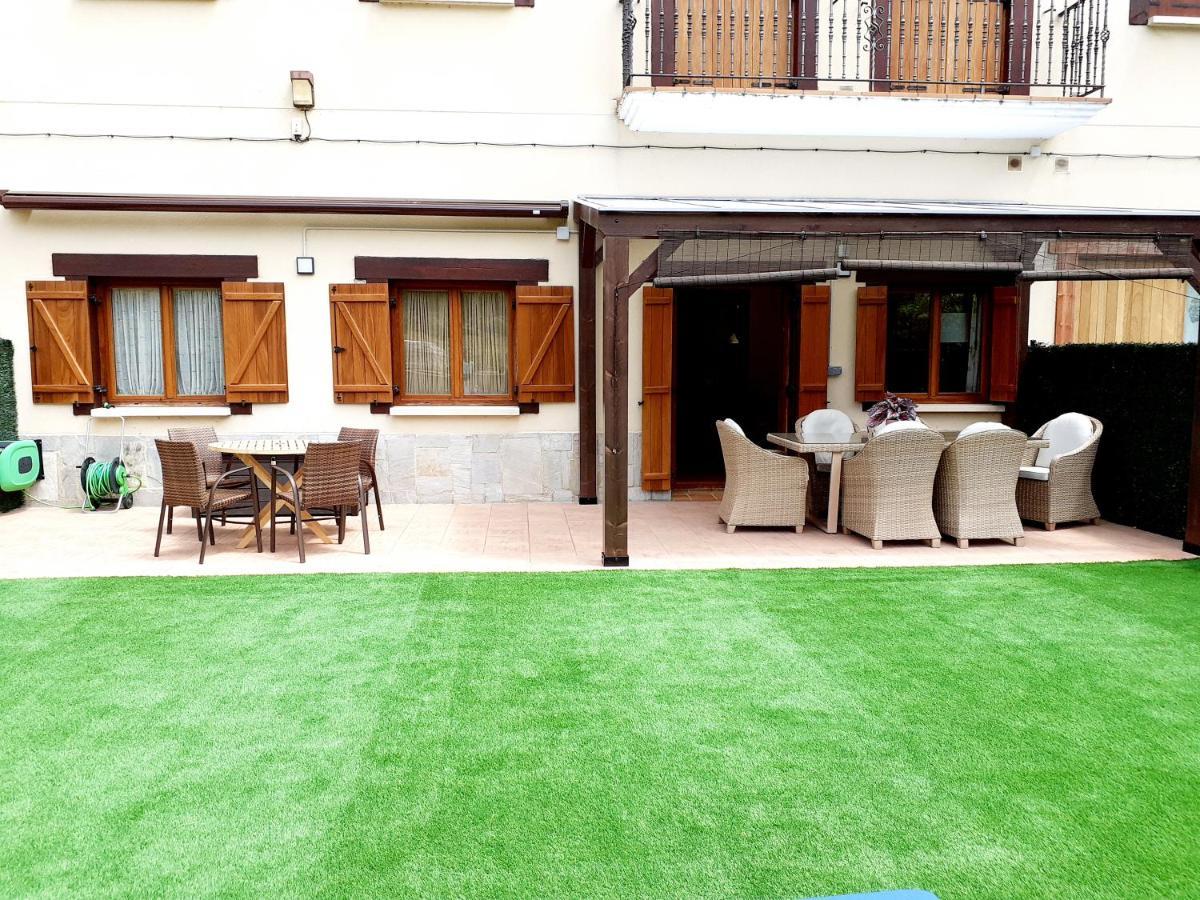 Apartamento Con Jardin Marbles 에스카레이 외부 사진